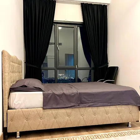 Apartment Centre